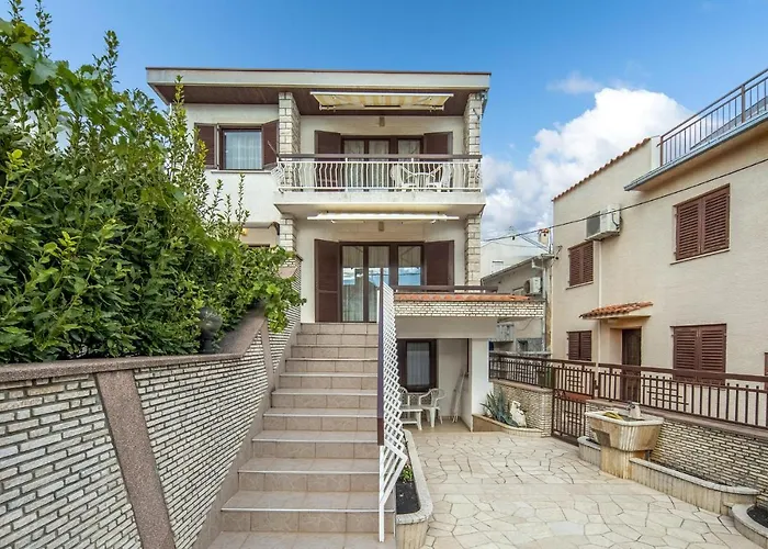 2 Bedroom Cozy In 아파트 *